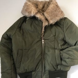 Boomer style parka jacket faux fur hood & front